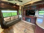 FIFTH WHEEL BIG COUNTRY 38 PIED 