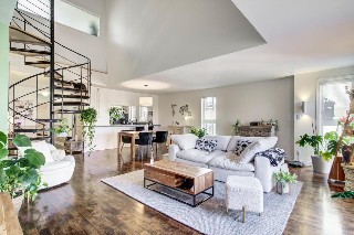 Magnifique penthouse avec immense terrasse 