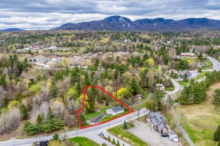 TERRAIN 23 000 PI² *DIVERS USAGES PERMIS*ORFORD