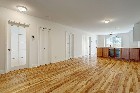 Condo rénové 2 chambres avec cour clôturée
