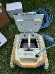 Robot nettoyeur de piscine Dolphin Maytronics Mini