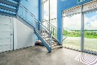 BÂTISSE INDUSTRIELLE. 11 440 PC. BROMPTONVILLE.