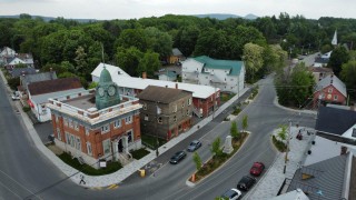 Danville (Estrie) : Immeuble à revenus