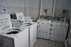  4 1/2 avec 2 salles de bain Beton-Repeint-LIBRE