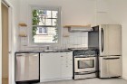 Immense 4 ½ avec solarium, refait à neuf