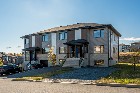 * MAISON À ÉTAGES EN RANGÉE * MONT-BELLEVUE * 