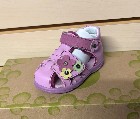 Lot en vrac de chaussures pour b&eacute;b&eacute;s/enfants