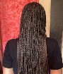 Coiffure pose de tresses africaines, coll&eacute;, cousus