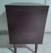 **Une seule table de chevet. Mid-Century