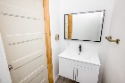 * LOCAL COMMERCICAL * 486 PI&sup2; * SHERBROOKE * 