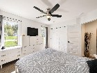 Maison sur vaste terrain, secteur paisible