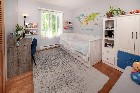 Maison adoss&eacute;e au champ, terrain havre de paix