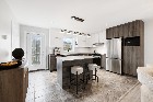 Maison avec garage, secteur recherch&eacute; de St-Canut