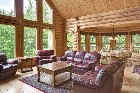 Luxueux chalet en bois rond, Fiddler Lake Resort