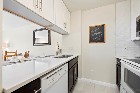 Condo r&eacute;nov&eacute; et cl&eacute; en main au pied du Mont-Royal