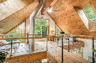 MAISON &Agrave; &Eacute;TAGES * 1.16 ACRE * EASTMAN