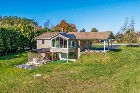 MAISON DE PLAIN-PIED * 1.38 ACRE * BROMPTON