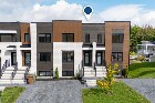 MAISON EN RANG&Eacute;E * 4 CHAMBRES * SHERBROOKE NORD